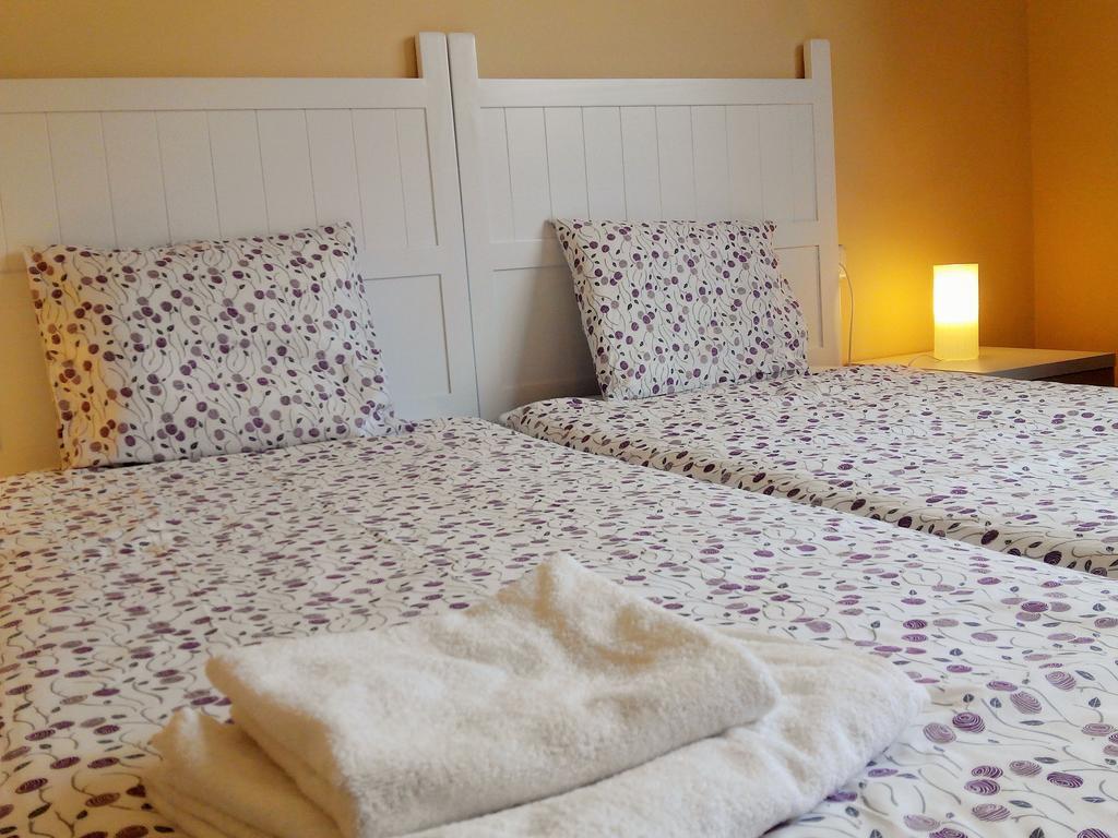Apartamentos Decada مالقة الغرفة الصورة