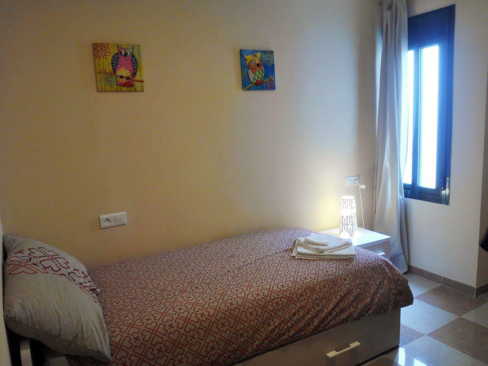 Apartamentos Decada مالقة المظهر الخارجي الصورة