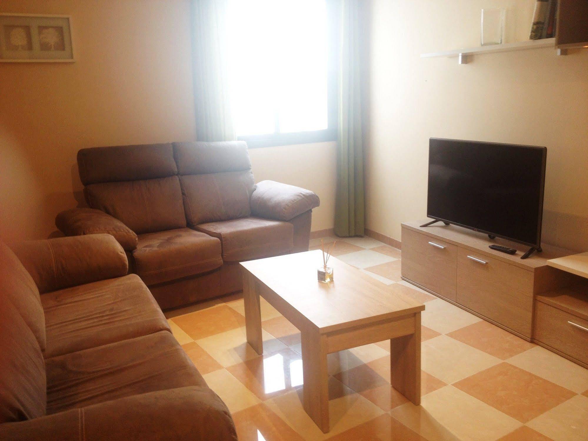 Apartamentos Decada مالقة المظهر الخارجي الصورة